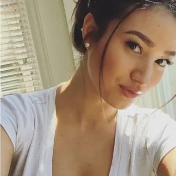 Profil de Hannah, 23 ans, Escort à Vuippens (Fribourg)