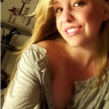 Profil de Lehna, 21 ans, Escort à Oberfrittenbach (Berne)