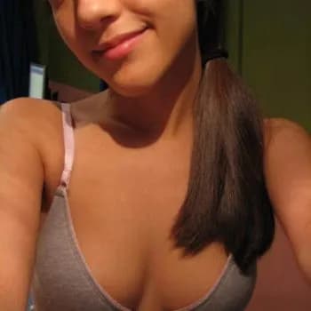 Profil de Avril, 34 ans, Escort à Roches BE (Berne)