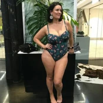 Profil de Louve, 34 ans, Escort à Zollikon (Zurich)