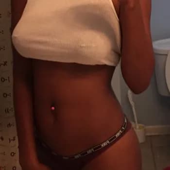 Profil de Lilie, 31 ans, Escort à Feldbach (Zurich)