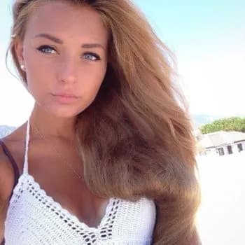 Profil de Camélia, 25 ans, Escort à Epalinges (Vaud)