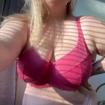 Profil de Alyssia, 34 ans, Escort à Mission (Valais)